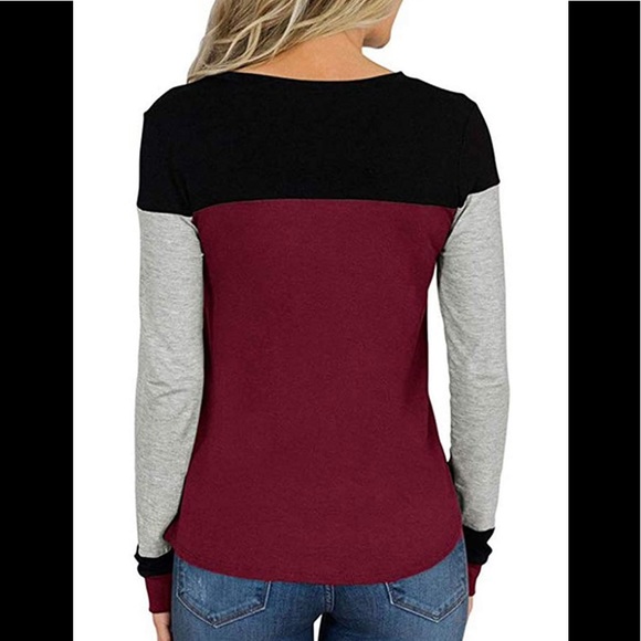 ๐ Beautiful Long sleeve Color block top - Picture 3 of 5